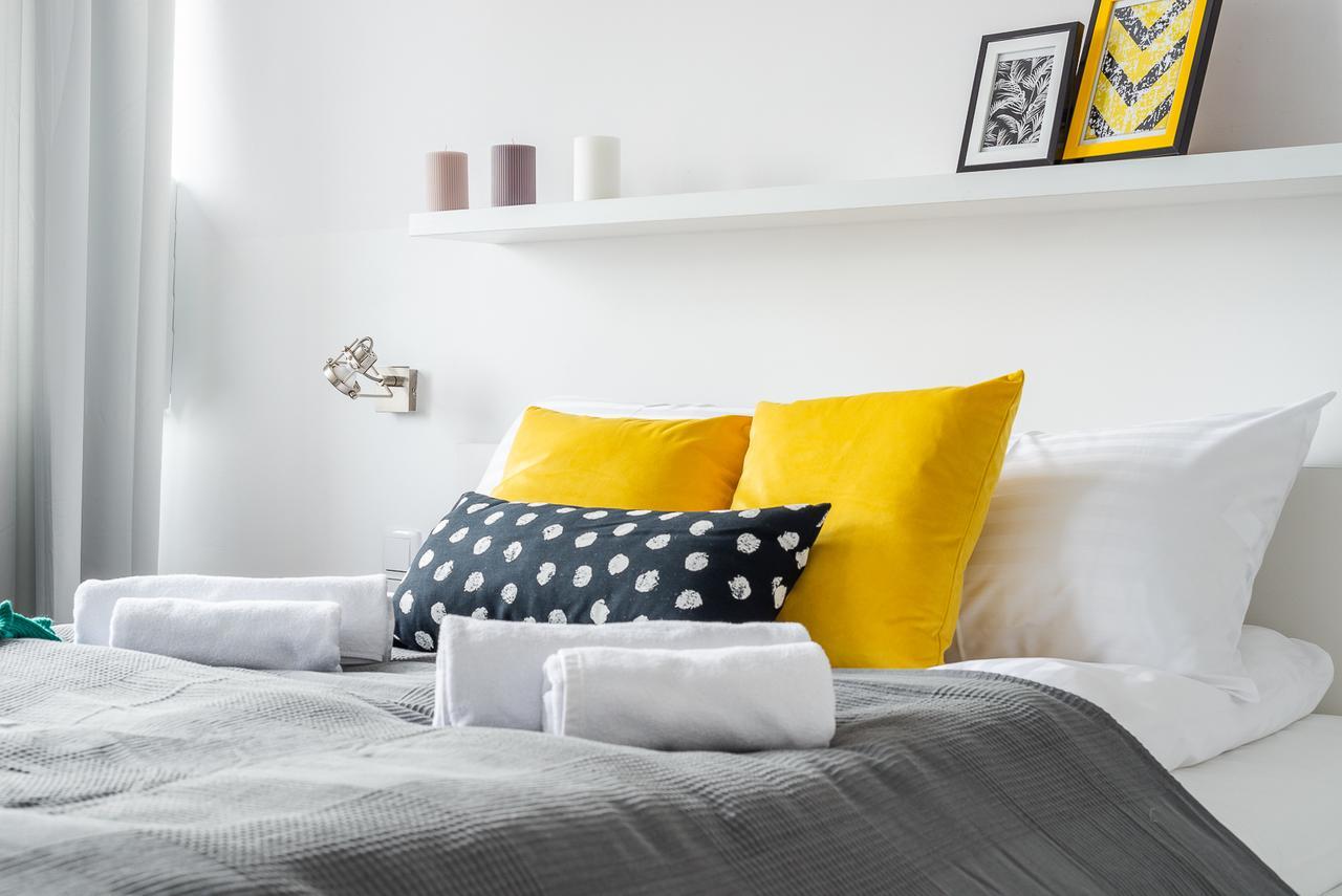 Rent Like - Chlodna 15 * Warszawa
